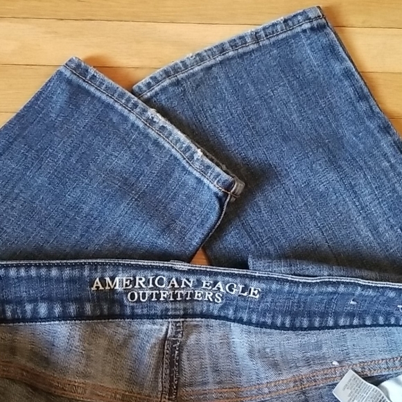 Pre-loved jeans. - Picture 5 of 5
